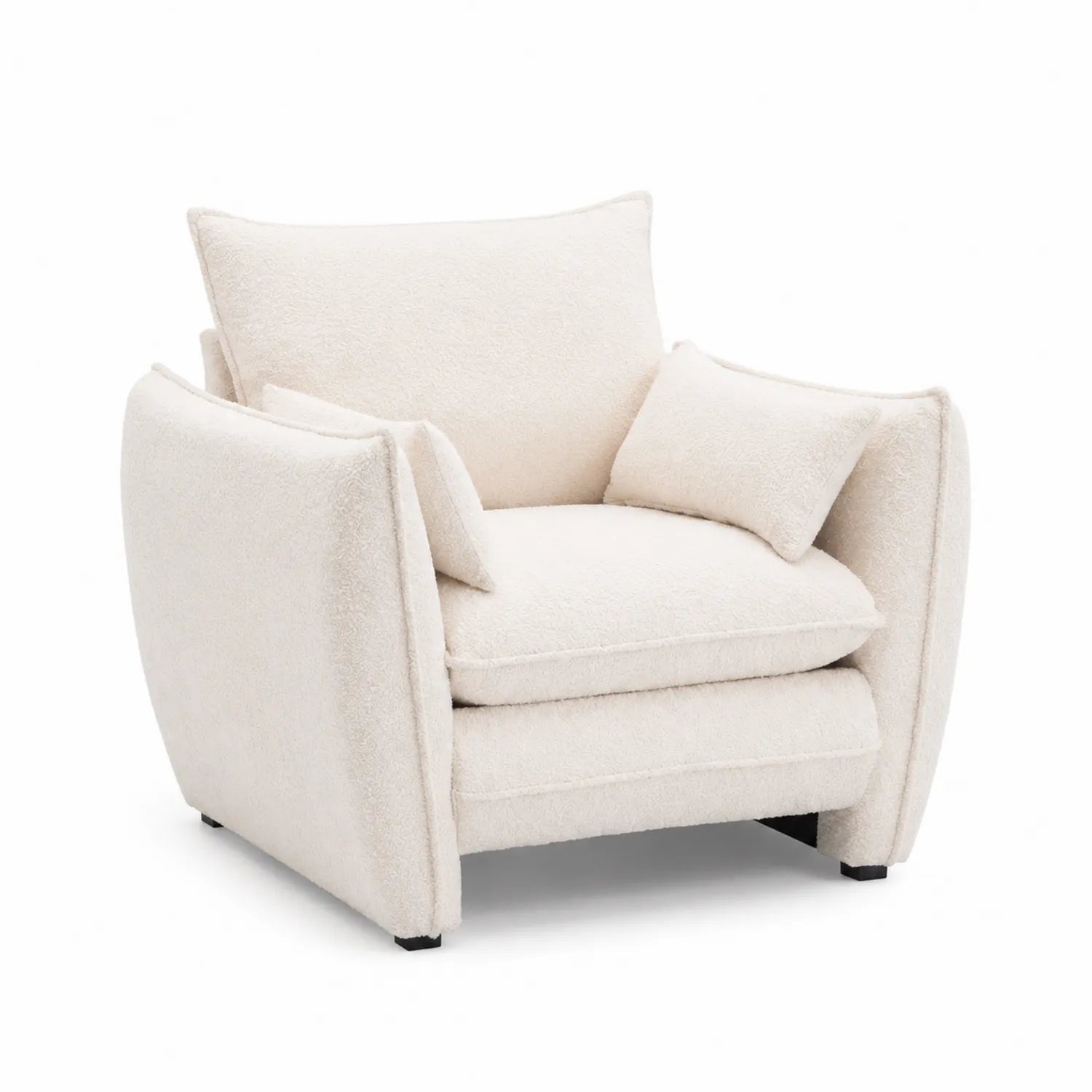 Fauteuil en bois et tissu bouclette avec coussins